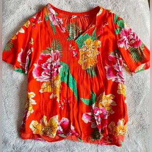 Old Navy Hawaiian Shirt Size Medium